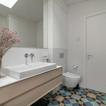 Apartment Spacious & Stylish In Center Vilnius