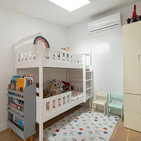 Spacious & Stylish In Center Apartment Vilnius